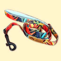  Tropical-patterned dog leash, 2cm x 150cm or 2.5cm x 150cm in size, suitable for medium or large dogs.