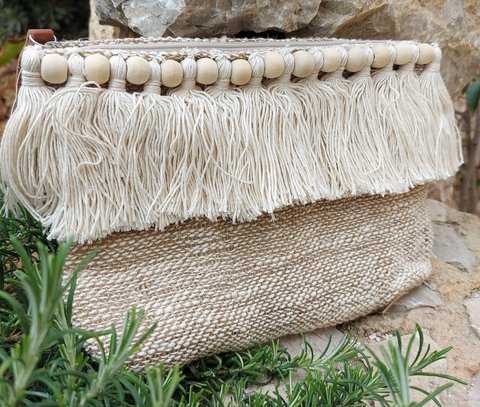 HANDTASCHE AUS BAUMWOLLE MIT HOLZKUGELN