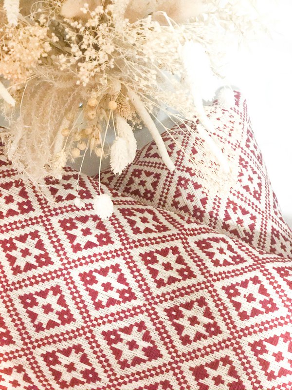 Federa per cuscino decorativo rosso Dokmai
