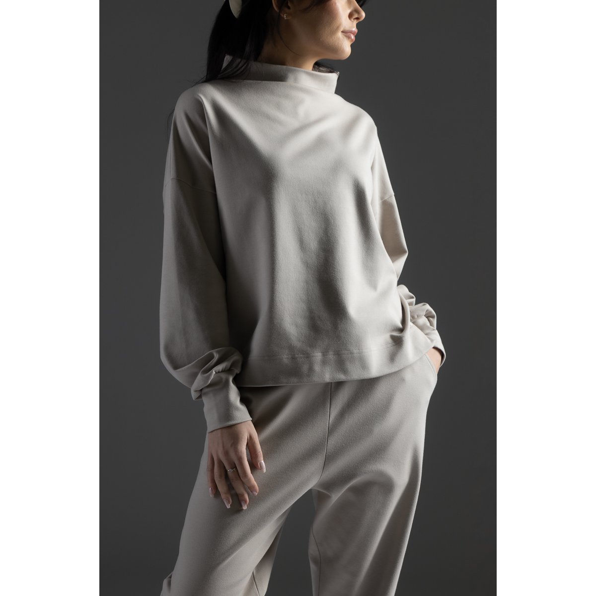 Lounge by Luin Bluse, Pale Sand