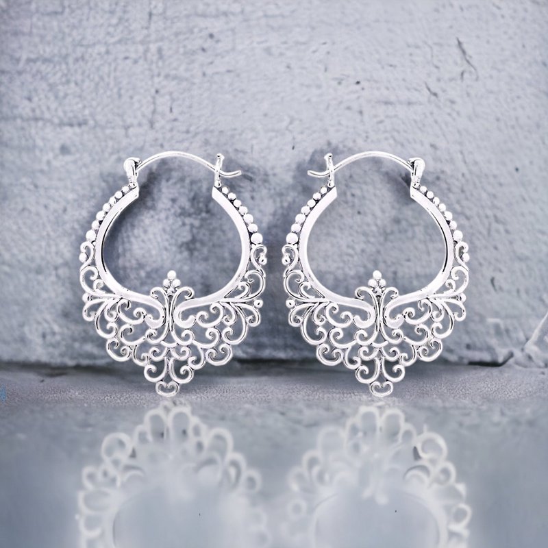 Gode ​​Karma Sølvspidse Creoler - 925 Sterling Boheme Style Øreringe OHR925-11