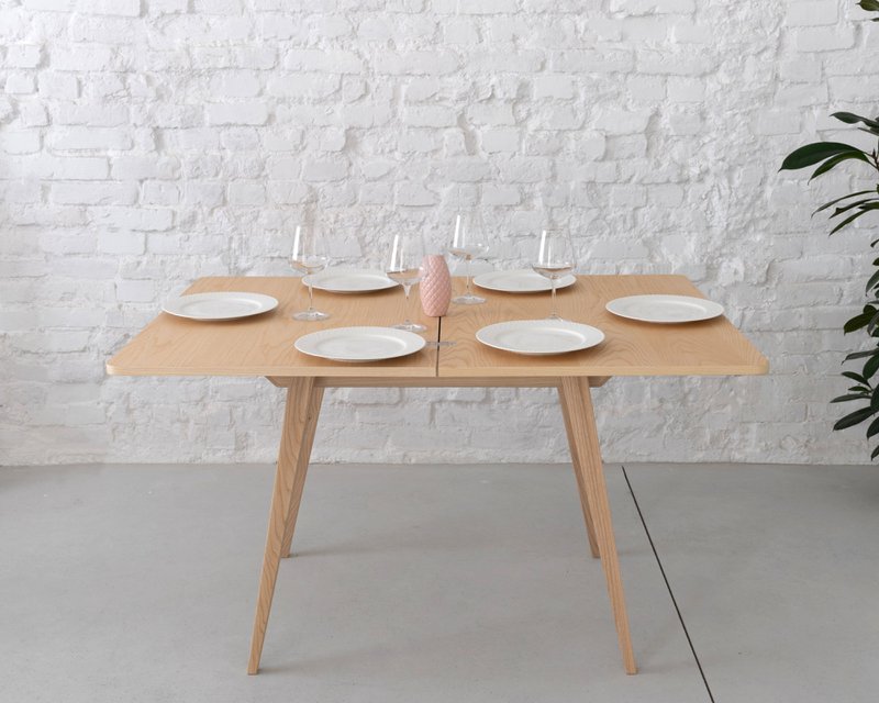 Envelope extendable small table natural ashwood
