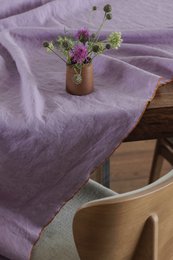 100% hørdug (250x145 cm) Kontrastdetalje af lilla ræv