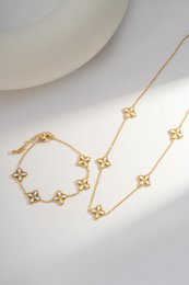 Roestvrijstalen ketting Golden Openwork Flowers - Pearly Shine