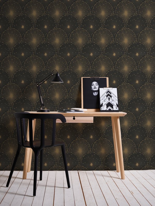 Papel pintado Art Déco con efecto metálico.
