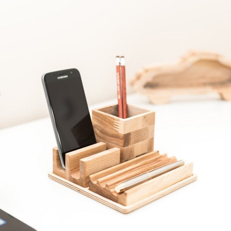 Organizador de escritorio, Organizador de escritorio de madera