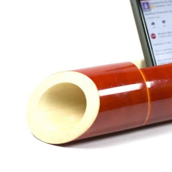 HandyGenie - acoustically natural amplifier and mobile phone holder