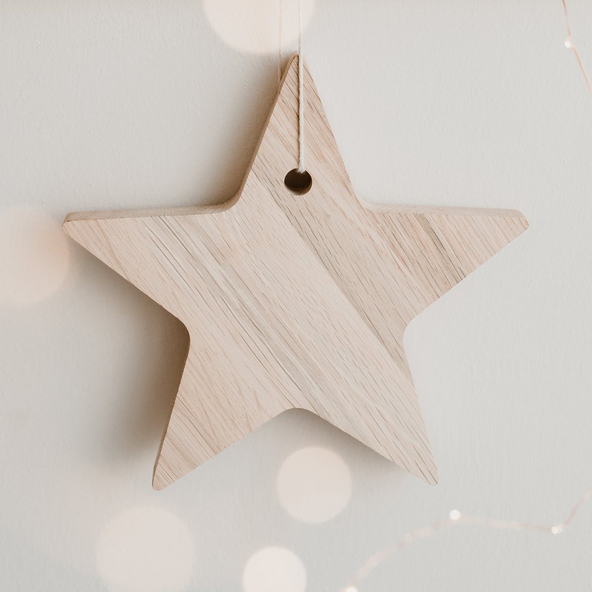 Porte-cartes étoile en chêne 20cm (UE = 6 pcs.)