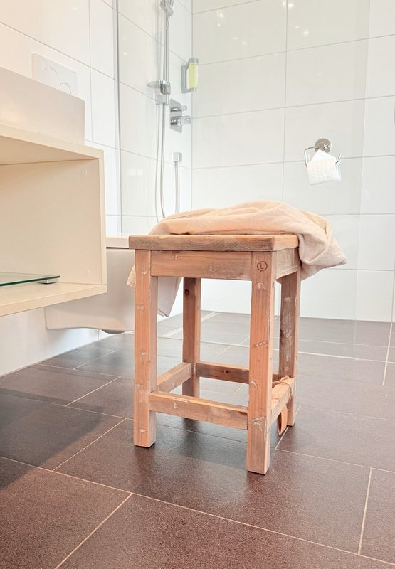 furn old dutch stool 50