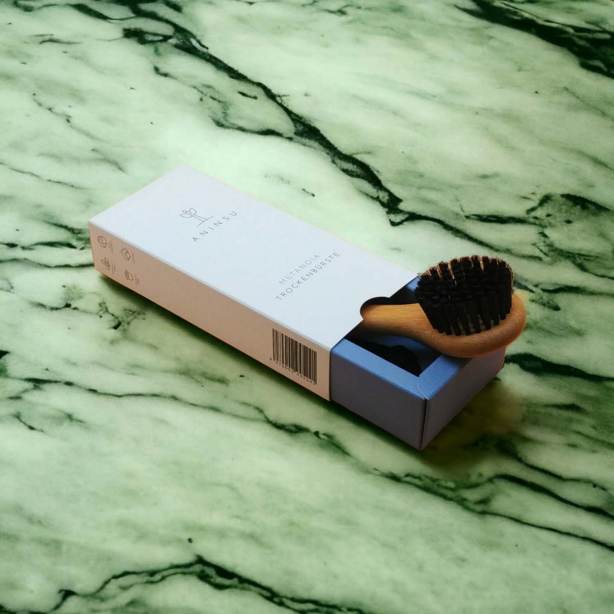 Metanoia dry brush from Aninsu - facial brush with bio-based bristles | made in Germany | Massage brush | Dry Brushing | FSC-certified beech wood | sustainable with cotton cord
