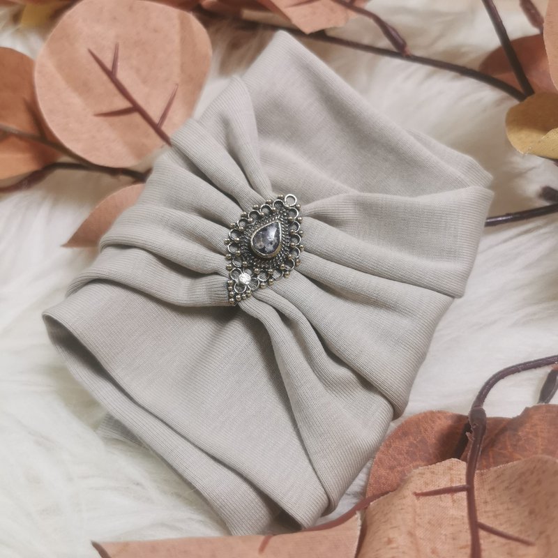 Sara – Spring Love en beige clair
