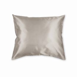 Soft, square pillow cover in a neutral beige color. Made of high-quality materials for a comfortable and luxurious sleep experience.