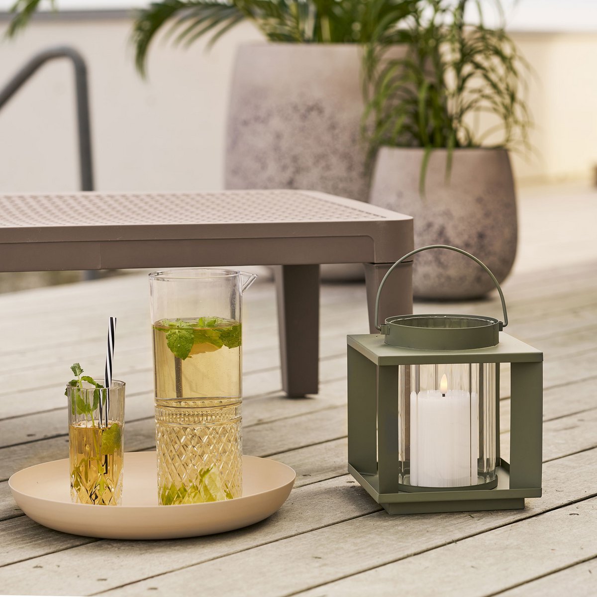 Lohals Lantern, glass/metal, green, 18x18x20,5 cm