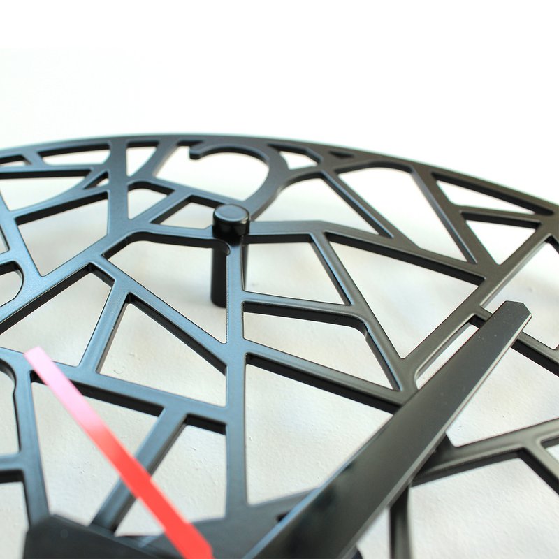 Decorizzly® Formic Wall Clock