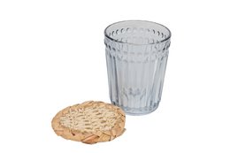 Set of 4 round brown wicker coasters, 10x10x1cm in size.