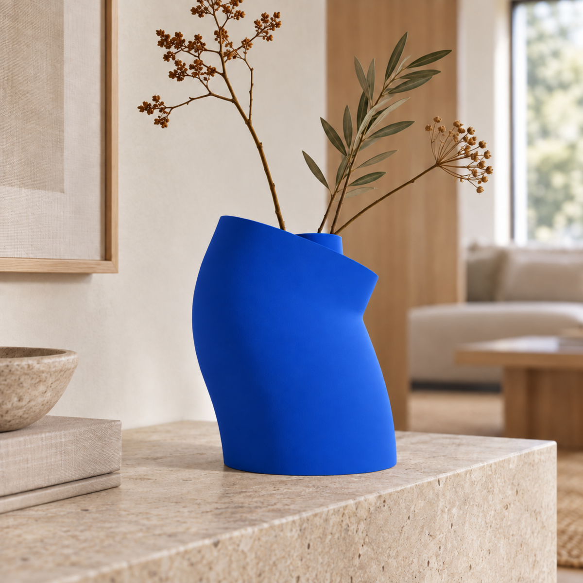 Curva Sculptural Vase
