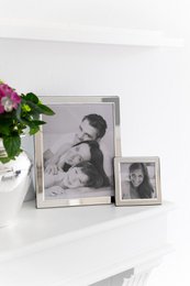 EDZARD photo frame Salerno for photo 10 x 10 cm, noble silver-plated, tarnish-resistant