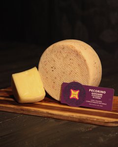 🇬🇧 Jonge pecorino 30 dagen oud – ambachtelijke schapenkaas