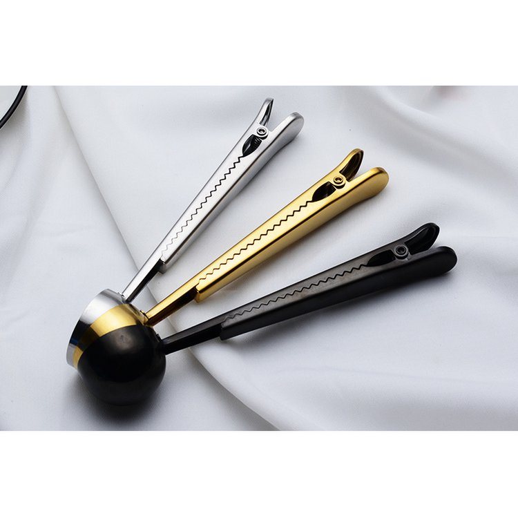 Tea/coffee spoon/measurer with closing clip - 5 colors available