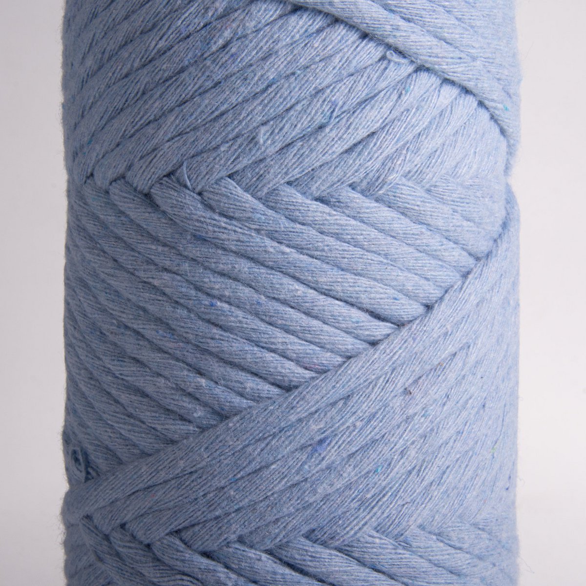 Sensy Premium 3 mm - cordoncino macramè a filo singolo in cotone riciclato al 100%.