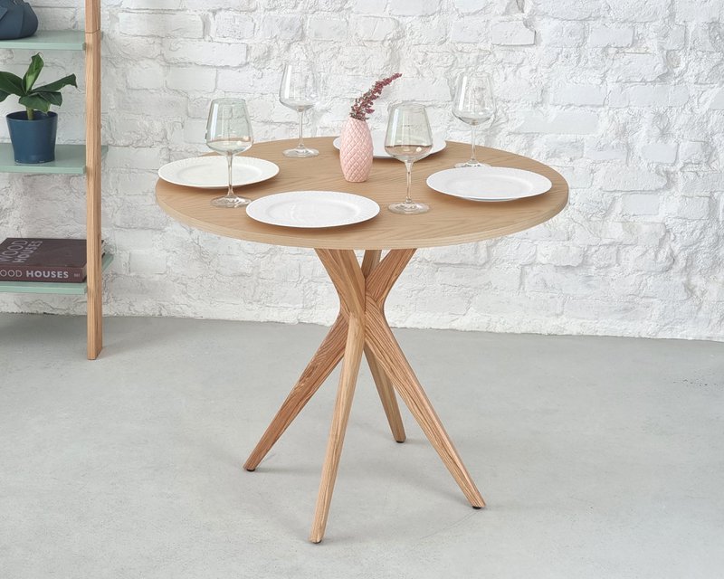 Round table Jubi natural ash veneer