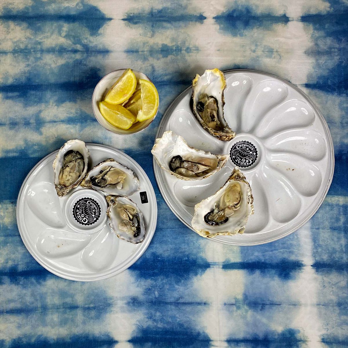 Oyster Plate | serving Tray | Ceramic | Handmade | 6 oysters