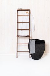 Kledingladder, handdoekenrek van massief walnoot