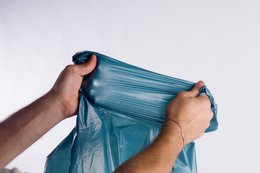 Recycelte Kordelzug-Müllsäcke 60l, Blauer Engel zertifiziert