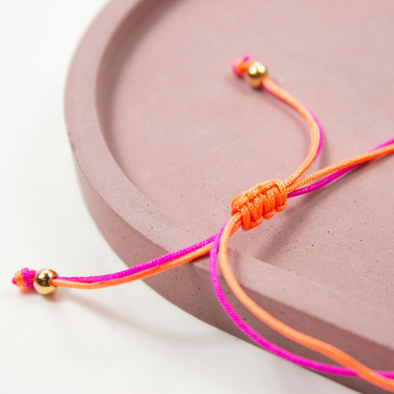 Bracelet on card - Smiley Gold - I give you a smile - 24K gold-plated pendant - Macrame - DIN A6 recycled card