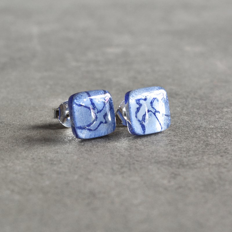 Orecchini uccello azzurro, argento sterling e vetro, gioielli artigianali unici