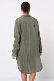 Kurze Kleidung mit Leinentaschen für Frauen Ref.2244
