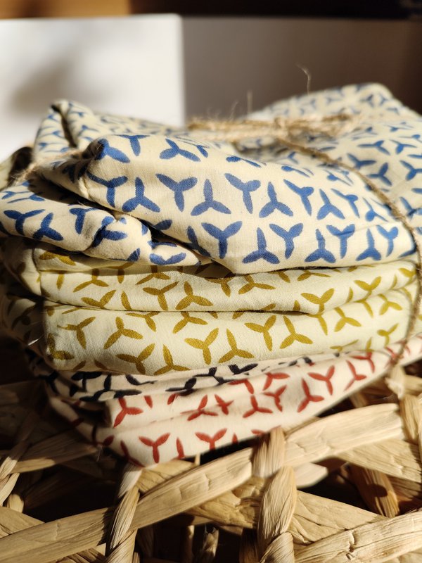 PACK OF 3 UNITS - BLOCK PRINT COTTON CLUTCH DEIA COLLECTION
