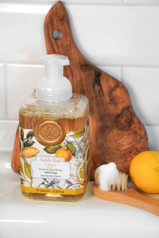 Schäumende Sheabutterseife Citrus 520 ml Isabelle Rose
