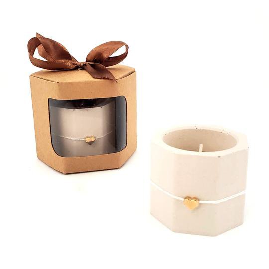 Candle holder with heart