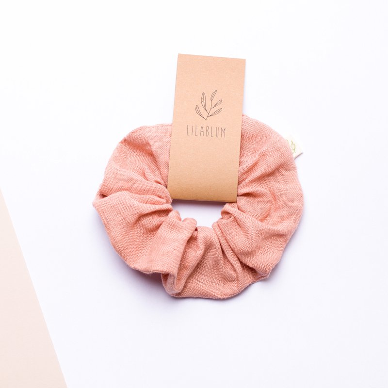 Scrunchie lavet af økologisk hør, vegetabilsk farvet