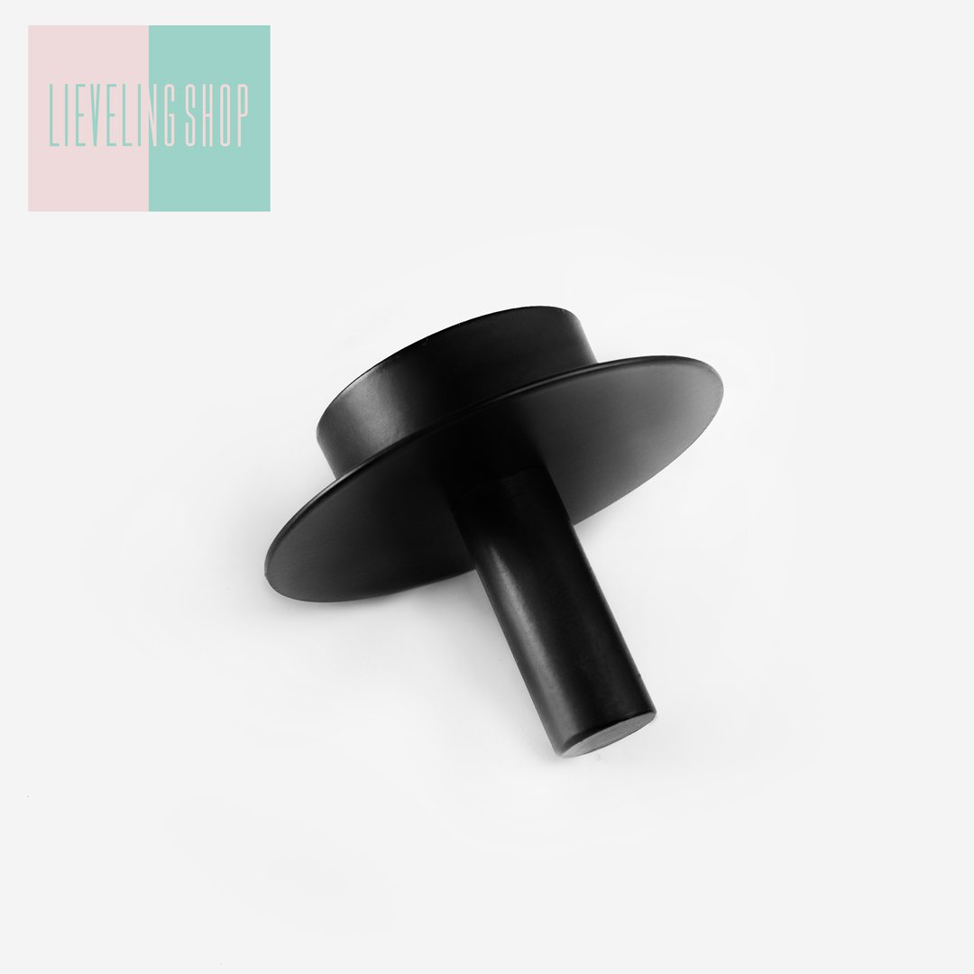 Black tea light holder