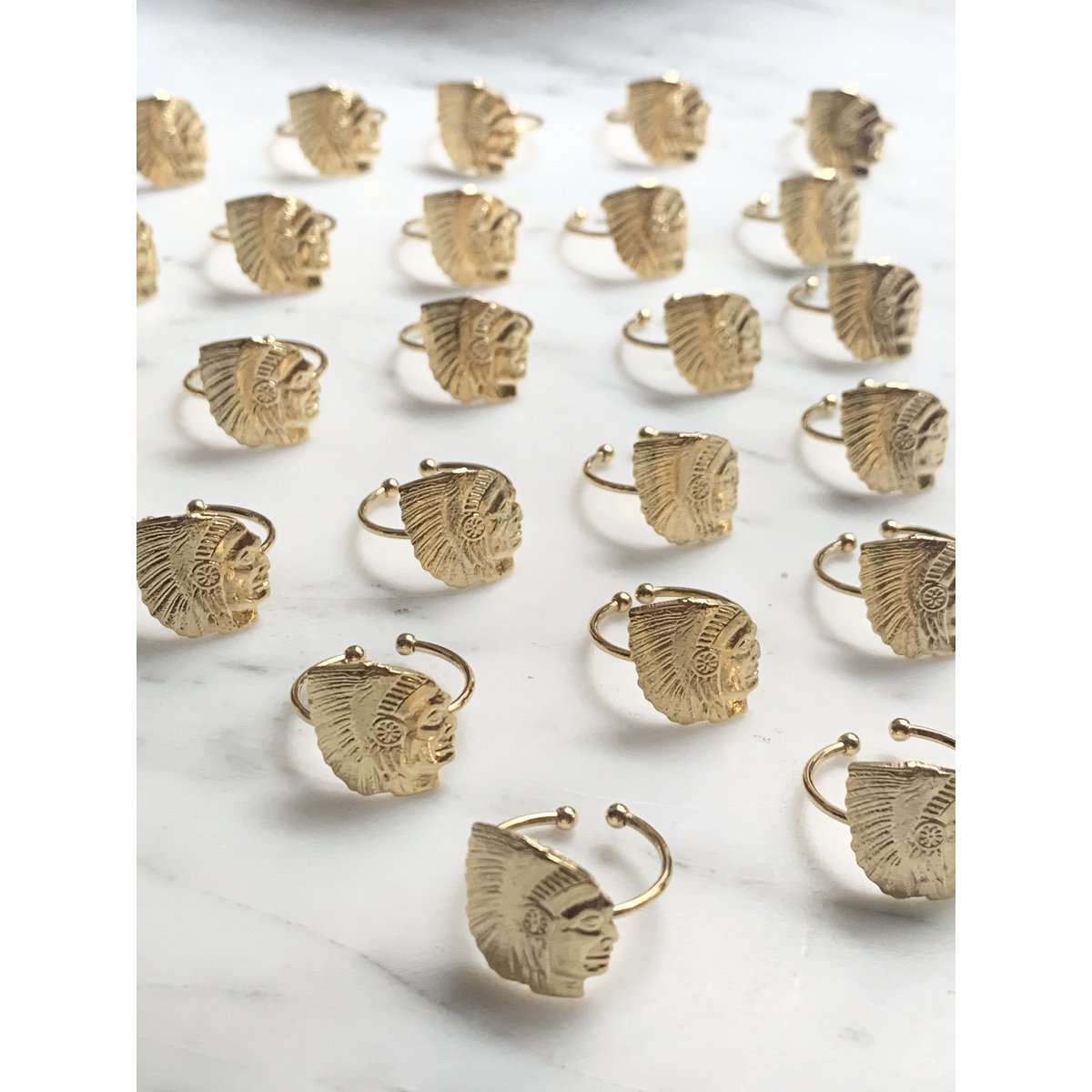 Anillo pequeño guerrero