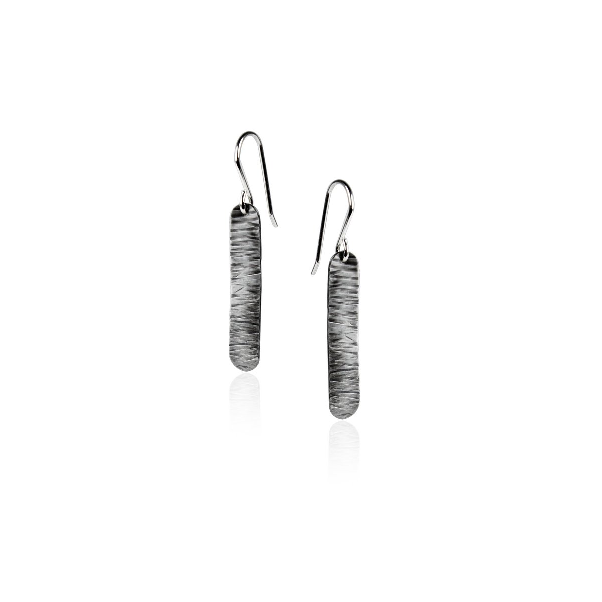 Pendientes largos MATERIKA redondos