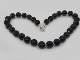 #28 Vintage zwarte parel ketting 