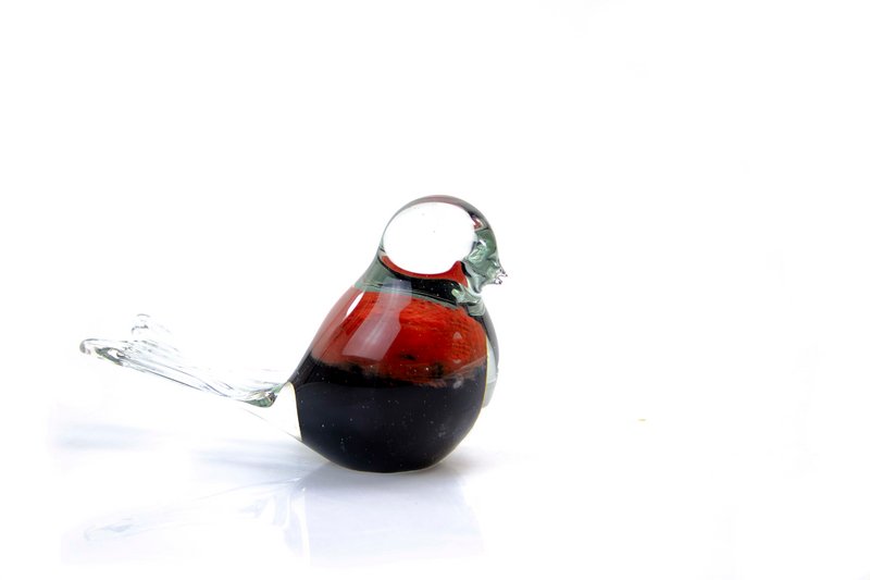 Sort Rød Glasfugl - ø 14 cm - Håndlavet