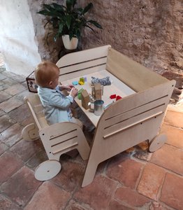Montessori Table and Chair Set Wheel