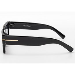 MAESTRI ITALIANI 200-9584 – Unisex Lifestyle Sunglasses with UV400 Protection