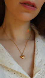 Linett - Gepofte gouden hart hanger ketting