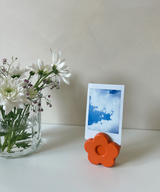 Poppy Photo Holder