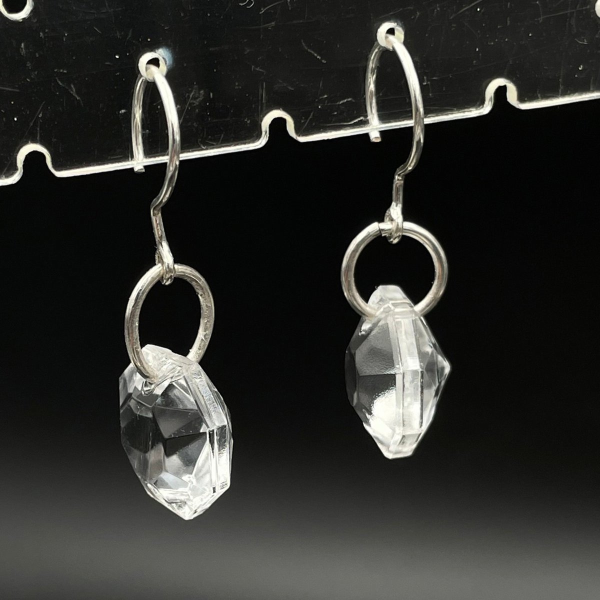 Boucles d'Oreilles Cristal Pyramide Simple