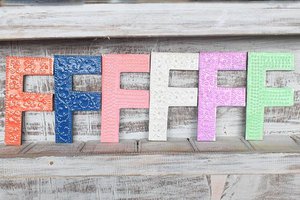 Buchstabe „F“ – verschiedene Farben – 15 cm