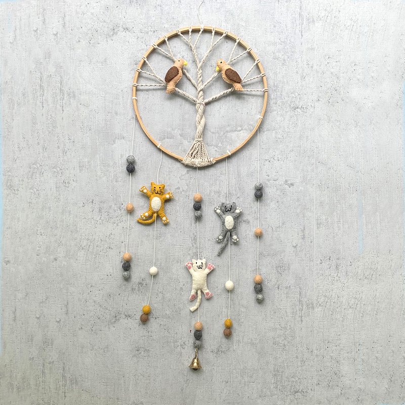 Dreamcatcher cats