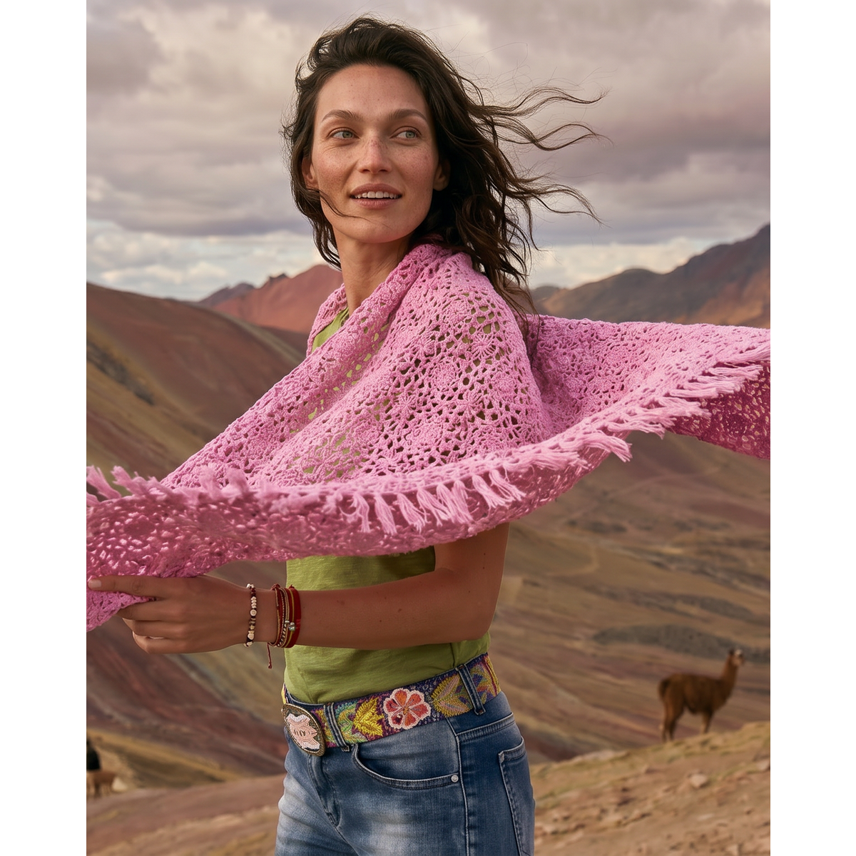 Cashmere scarf LA PAZ hand crocheted triangle