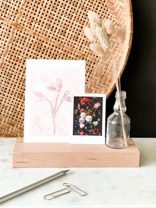 Holzkartenhalter mit Mini -Vase