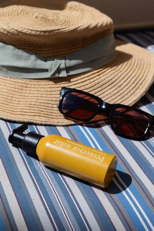 Protector Solar Natural - Facial Y Corboral - SPF 50 - 100 ml.